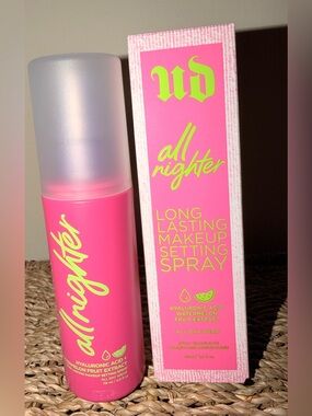 Urban Decay All Nighter Long Lasting Makeup Setting Spray